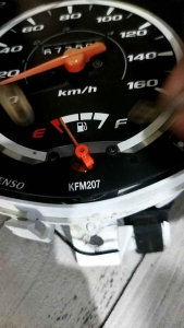Mesin Spidometer Revo Absolute Revo Fit 2010-2016 Asli untuk Sepeda Motor | Dua Tujuh Part | Komponen Motor dengan Fitur Pengukuran Kecepatan dan Jarak Tempuh.