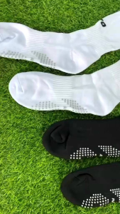 Kaos Kaki Avo Anti Slip Panjang Olahraga Tebal Cocok Untuk Futsal Dan Sepakbola