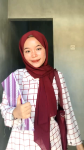 Tas Serut Boneka Free Gantungan Boneka Tas Selempang Tas Make up Bahan Kanvas Cocok Kekinian Terbaru