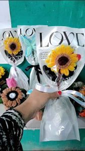 kado ulang tahun / kado wisuda /single flower bunga matahari bunga kawat bulu murah