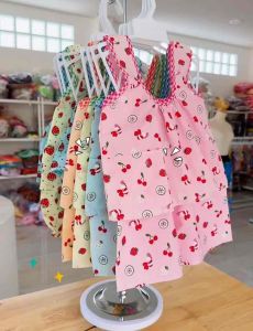 ชุดเสื้อคอกระเช้าเด็ก (รหัสDD13) เสื้อ+กางเกง น้ำหนัก 6-10 กิโล อายุ 6-18 เดือน งานพร้อมส่งจากไทย