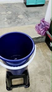 Baldi Plastik/ Baldi Air/ Baldi Serbaguna/ Pail/Water Pail With Handle