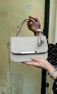 Tas Slempang Mikaila Tas wanita 19x12