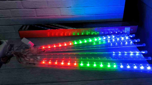 LAMPU METEOR RGB WARNA WARNI LAMPU HIAS GANTUNG METEOR 8 BATANG 50CM BAGUS BERKUALITAS