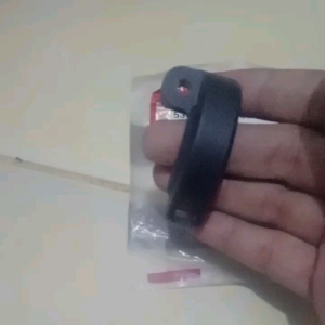 Rumah Tutup Dudukan Pipa Gas Atas Beat Supra X Karisma Vario Revo Spacy Beat F1 Original Honda