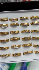 CINCIN TITANIUM WANITA MOTIF SELENDANG KOMBINASI ZIRCON