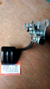 PEDAL GAS MOBIL FUTURA SL-413 ASSY HARGA 1 PCS
