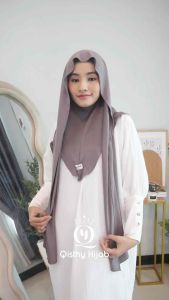 𝐐𝐈𝐒𝐓𝐇𝐘 𝐇𝐈𝐉𝐀𝐁 - BILQIS PASHMINA INNER JERSEY/ PASHMINA INSTAN JERSEY MASKER OVAL/ PASHMINA INSTAN INNER JERSEY | Qisthy Hijab by Sahala
