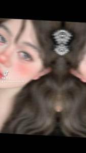 Lens xám mẫu mới xu hướng