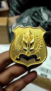 Lencana Kewenangan Gold Magnet: Panduan Lengkap