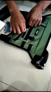 tas depan dada selempang pria