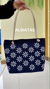 Totebag Mentari: Tas Sekolah & Kuliah Wanita yang Praktis & Unik