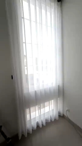 vitrase gorden polos lebar 2 meter panjang 3 meter