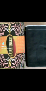 Grosir sarung tenun dewasa hitam dan putih premium oleh oleh haji dan mroh