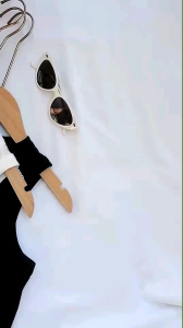 เสื้อครอปแขนกุดผ้าร่องเล็กเนื้อนุ่ม