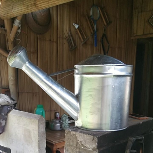 Gembor 20 Liter Penyiram Tanaman Kebun Emrat Pertanian & Perkebunan