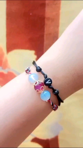 Gelang tridatu giok + kura" gold inisial huruf A-Z