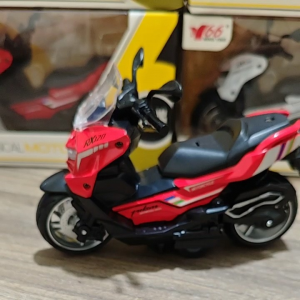 Mainan Motor Miniatur: RX120 Diecast Motor Matic RX120