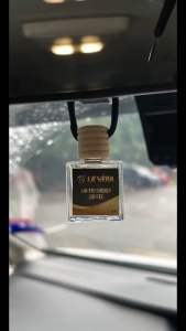 PEWANGI LA’VERA AIR FRESHNER