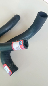 SELANG RADIATOR DATSUN 1500 ATAS BAWAH