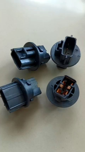 SOKET FITING LAMPU SEIN KAKI 3 UNIVERSAL ORI 1PC