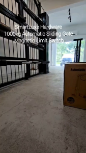 SmartLuxe High-Quality Electric Sliding Gate Opener Motor SG-05 800kg Easy Installation (Magnetic Limit Switch)