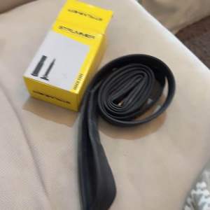 ( BD STRUMMER 700c x 28c / 32c ) Ban Dalam Sepeda Roadbike Fixie Tube 700 Road Bike Balap Gravel Panjang Presta FV 6cm Valve Dop Pentil