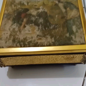 Minyak Wangi Mistik: Pengertian & Manfaat