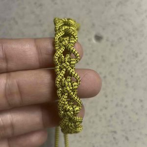 Vòng tay macrame màu vàng đất dễ thương phù hợp vòng tay đôi