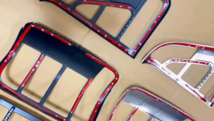 Garnish Belakang Kijang Kapsul LGX SGX Krista 2003 2004 Hitam Chrome