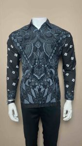 Kemeja Batik Pria Motif Kecil: Kualitas & Elegan
