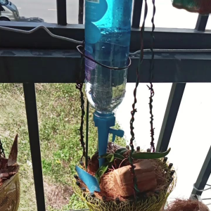 Vòi nước nhỏ giọt tự động tưới cây(loại dày dặn chắc chắn vòi nhiễu rất cứng cáp)