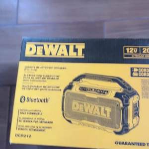 Dewalt 12V/20V MAX* JOBSITE BLUETOOTH® SPEAKER