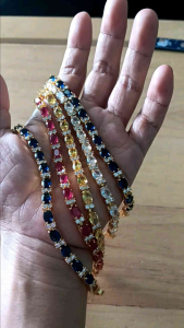 เลือกที่คุณชื่อ: สร้อยข้อมือพลอยตัวเรือนทองคั่นเพชรสวิส สำหรับสีให้ ชุด BG-7