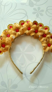 Mahkota Bunga Semanggi / mahkota karnaval dan tari / mahkota bunga cantik