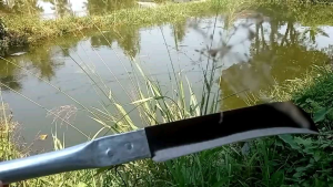 Pisau/Arit Babat Rumput Jalan Bahan Baja Gergaji