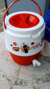 2 ลิตร กระติกก๊อกก๊อกน้ำ เป๊ปซี่ 24x23x29 cm