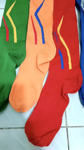 12 PASANG KAOS KAKI BOLA DEWASA MOTIF / KAOS KAKI PANJANG SELUTUT PRIA TEBAL MURAH