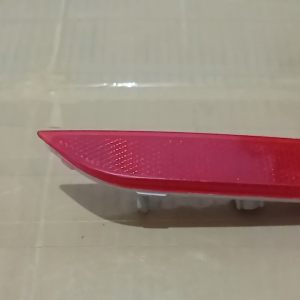 Lampu Reflektor Mata Kucing Bumper Belakang Nissan Livina Juke Original Kanan