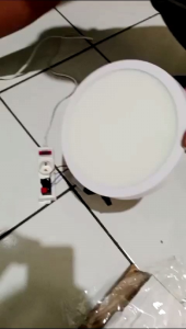 Lampu led panel 12 Watt Bulat Outbow Tempel Plafon