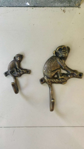 Kapstok Kuningan Antik Gantungan Baju Motif Monyet 1 Pcs