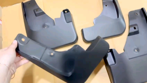 Mud Guard New Rush Terios 2015 2016 2017 TRD Ultimo Bodykit Karpet Lumpur Hitam .