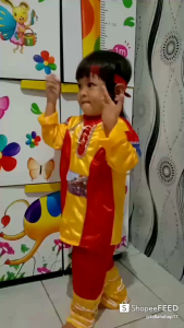 Setelan Anak Barongsai: Pakaian Tradisional Anak untuk Pentas