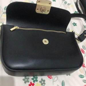 tas wanita jims honey hitam