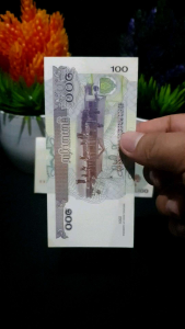 Uang Kuno Lama Koleksi Asing 100 Riels Kamboja Th.2001 Asli