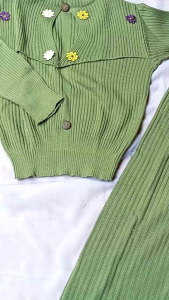 SETELAN ROK RAJUT ANAK/VARIAN BUNGA/SATU SET ROK RAJUT ANAK KEKINIAN