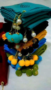 Segi empat Paris Premium Tassel Pom Pom Mutiara Gantung Terbaru Segiempat Terlaris