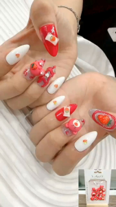 Set phụ kiện trang trí móng tay Gấu dâu dễ thương ( nhiều mẫu )