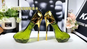 Nước hoa NGỌC LỤC BẢO DEOLD NỘI ĐỊA TRUNG