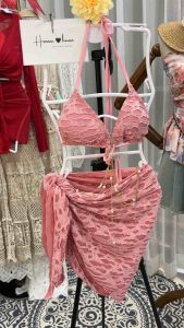 Ship hỏa tốc- set bikini 3 mảnh hồng kiểu rách mix phụ kiện